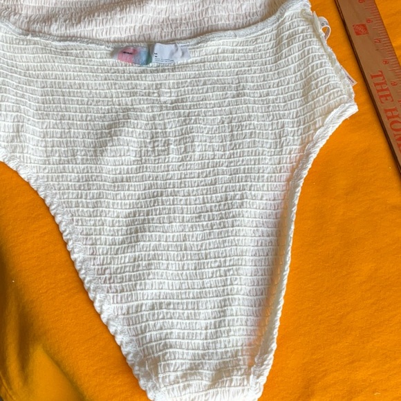 NWOT Free People Cream Beach Low Back Bodysuit with Tie Back Size M - Picture 11 of 16